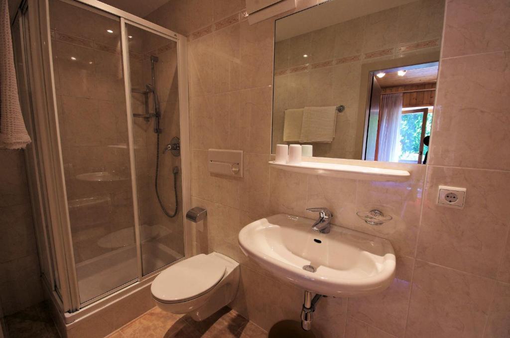Gasthof Loewen Welschnofen Kamer foto