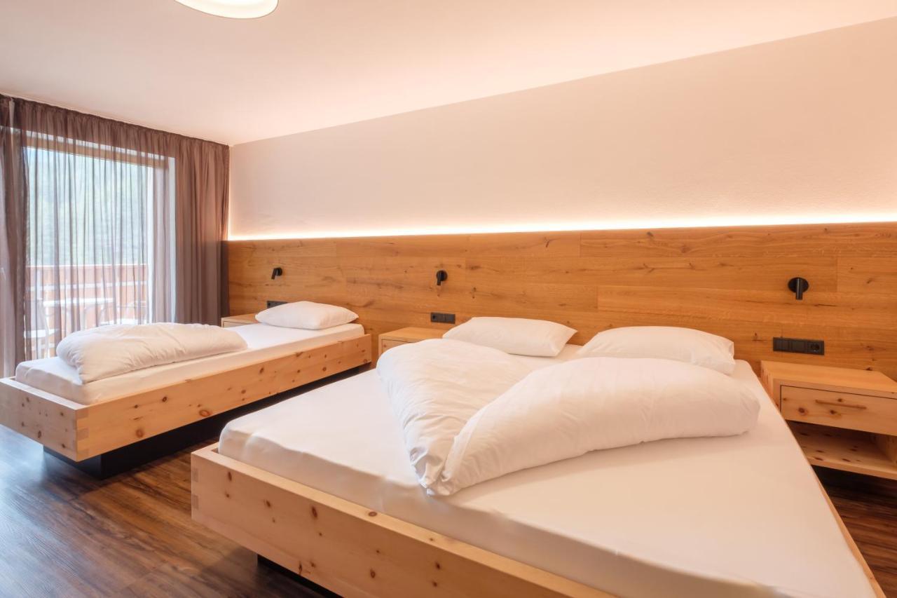 Gasthof Loewen Welschnofen Buitenkant foto